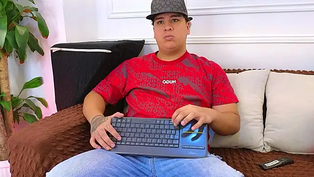 Naim Bennetsex online show from 03-21-26, 06:33