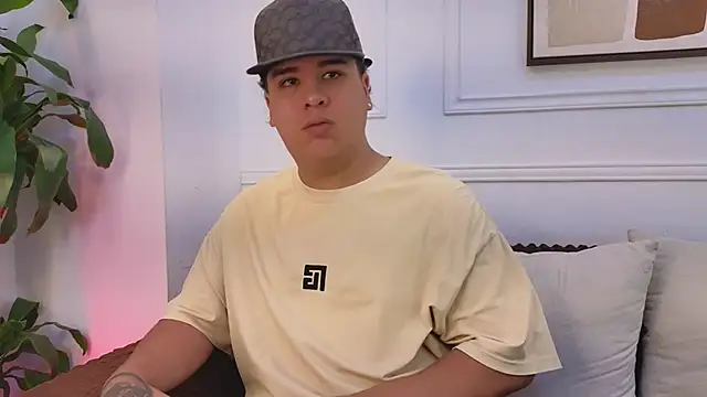 Naim Bennetsex online show from 04-10-26, 06:12