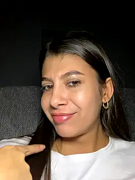 Lenapink19 online show from 10-10-25, 04:11