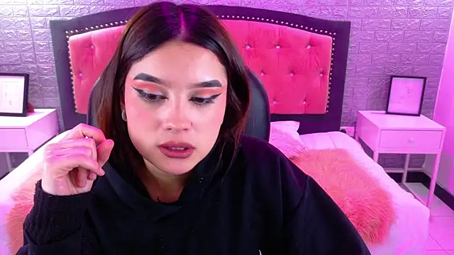 Natalie loffreda online show from 09-26-25, 02:48