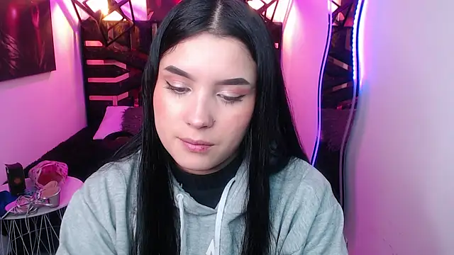 Natalie loffreda online show from 04-29-26, 08:04