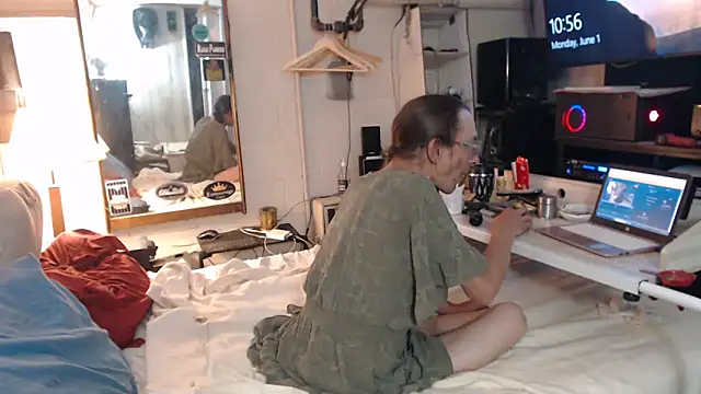 Puff0169 online show from 06-02-26, 02:57