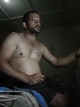 Snapshot of Lekewarmele chatting on 03-28-26, 11:26 Lekewarmele online show from 03-28-26, 11:26