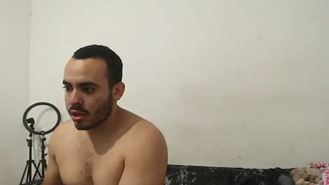 Snapshot of Ana_ThiagoxX chatting on 09-20-25, 02:56 Ana ThiagoxX online show from 09-20-25, 02:56