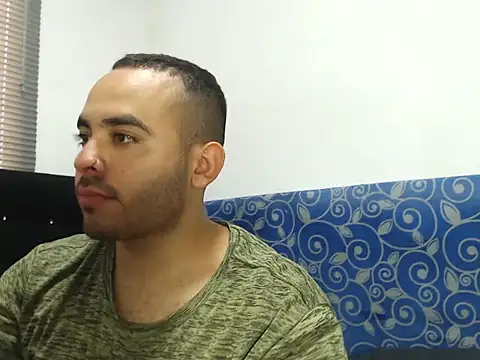 Snapshot of Ana_ThiagoxX chatting on 02-02-26, 06:28 Ana ThiagoxX online show from 02-02-26, 06:28