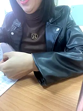 Snapshot of -NhaKy22 chatting on 11-22-25, 12:53 -NhaKy22 online show from 11-22-25, 12:53