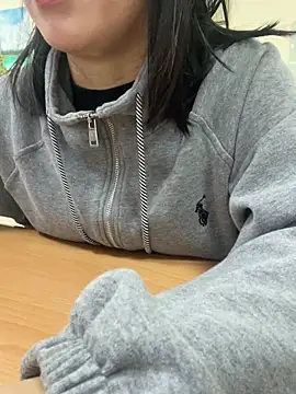 Snapshot of -NhaKy22 chatting on 01-15-26, 02:05 -NhaKy22 online show from 01-15-26, 02:05