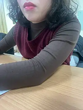 Snapshot of -NhaKy22 chatting on 02-02-26, 01:26 -NhaKy22 online show from 02-02-26, 01:26