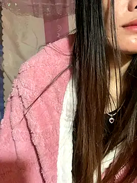 PhanHaa online show from 11-29-25, 12:57