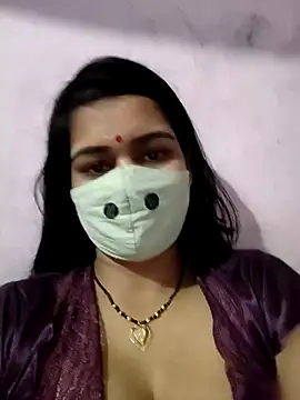 Snapshot of Riya_hot12 chatting on 09-24-25, 04:38 Riya hot12 online show from 09-24-25, 04:38