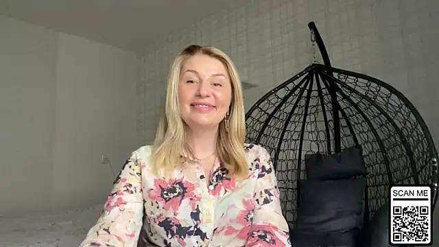 Blondie xoxoxo online show from 04-20-26, 10:07