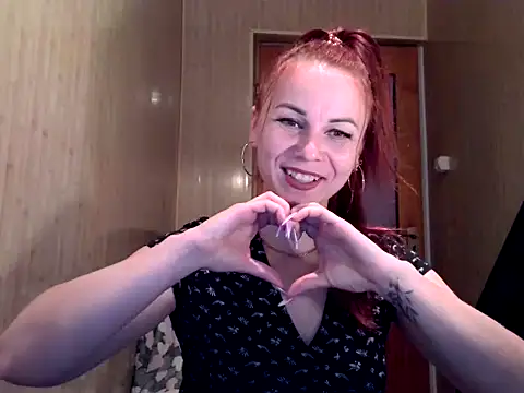 Kisa26311 online show from 10-27-25, 08:29