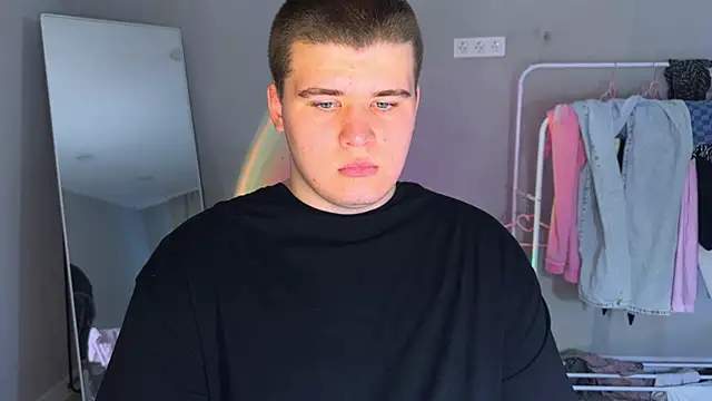 kittenmurr online show from 06-19-26, 11:36