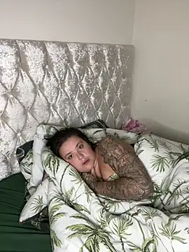 Charsworld online show from 11-19-25, 08:36