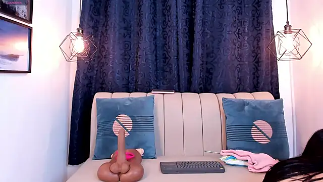 Snapshot of natasha_moreno chatting on 09-26-25, 12:42 natasha moreno online show from 09-26-25, 12:42