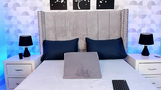 Snapshot of natasha_moreno chatting on 01-16-26, 12:20 natasha moreno online show from 01-16-26, 12:20