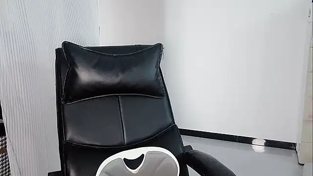 Snapshot of Ianxuan chatting on 02-04-26, 05:35 Ianxuan online show from 02-04-26, 05:35