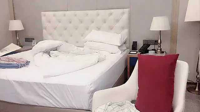 Snapshot of Ianxuan chatting on 04-04-26, 03:05 Ianxuan online show from 04-04-26, 03:05