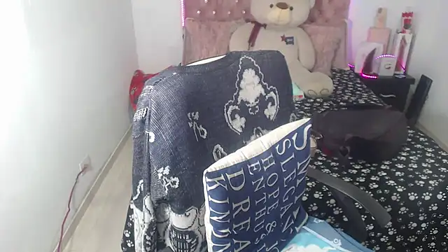 patty squirt  online show from 10-29-25, 02:47