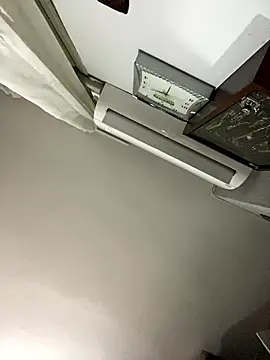 Snapshot of 23cmturkishD chatting on 01-18-26, 11:30 23cmturkishD online show from 01-18-26, 11:30