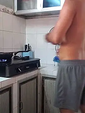 Snapshot of ANonngDan79 chatting on 03-31-26, 04:35 ANonngDan79 online show from 03-31-26, 04:35