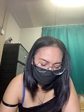 melyiaaa online show from 04-29-26, 02:54