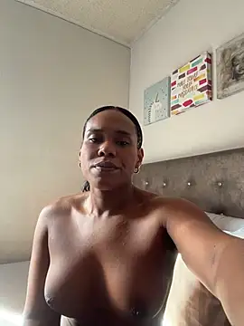 Ashleyroberst online show from 07-02-26, 01:39