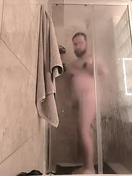 Snapshot of Ole_Plus chatting on 03-21-26, 09:14 Ole Plus online show from 03-21-26, 09:14