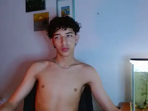 Snapshot of Xtremeplay_18 chatting on 09-10-25, 07:14 Xtremeplay 18 online show from 09-10-25, 07:14