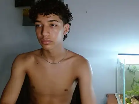 Snapshot of Xtremeplay_18 chatting on 09-12-25, 07:36 Xtremeplay 18 online show from 09-12-25, 07:36