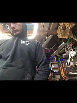 twistafatpipe online show from 01-16-26, 09:46