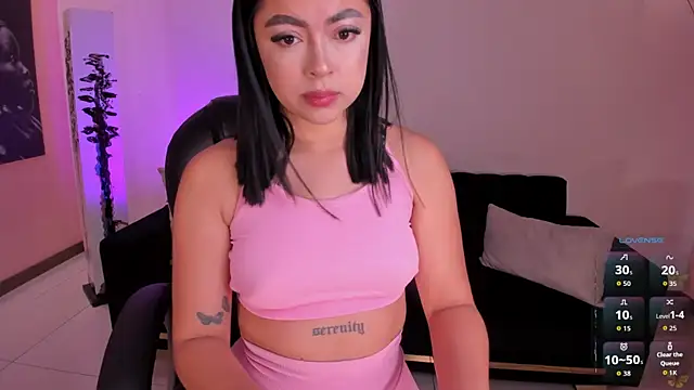 Snapshot of NataliaGaret chatting on 06-19-26, 10:08 NataliaGaret online show from 06-19-26, 10:08