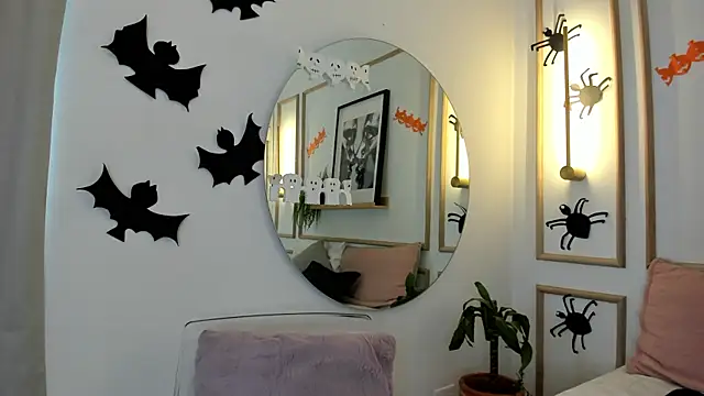 Ashley Monroe online show from 10-31-25, 11:44