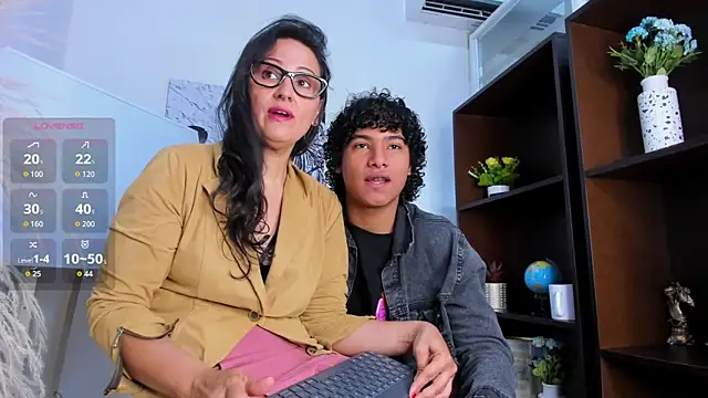 Miriam milf online show from 09-24-25, 12:30