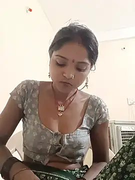 Snapshot of Harini_Gautam chatting on 07-21-26, 07:43 Harini Gautam online show from 07-21-26, 07:43