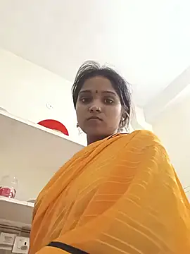 Snapshot of Harini_Gautam chatting on 07-23-26, 01:58 Harini Gautam online show from 07-23-26, 01:58