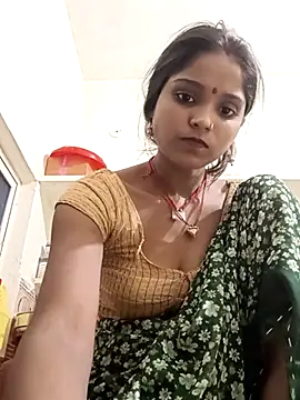 Snapshot of Harini_Gautam chatting on 07-29-26, 09:18 Harini Gautam online show from 07-29-26, 09:18