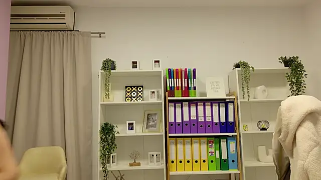 RubiHarper online show from 04-27-26, 02:04