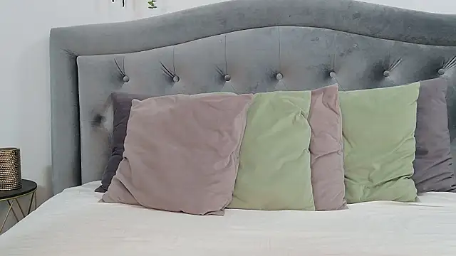 Snapshot of NathaliaNat chatting on 09-29-25, 03:00 NathaliaNat online show from 09-29-25, 03:00