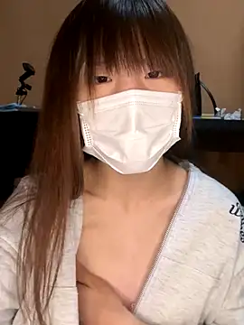 Snapshot of natsumiii chatting on 09-30-25, 12:43 natsumiii online show from 09-30-25, 12:43