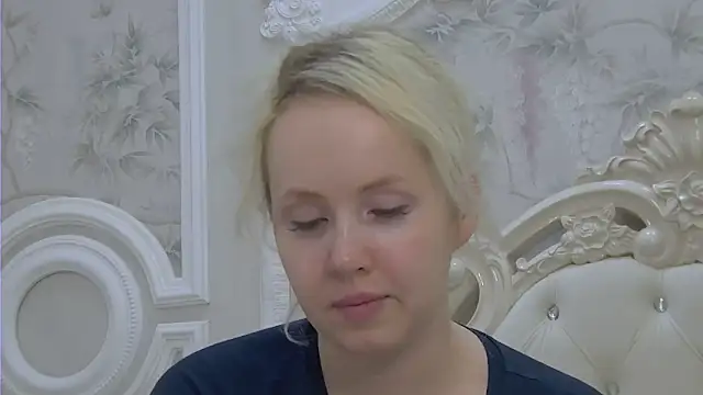 EllieFrosty  online show from 07-15-26, 03:12