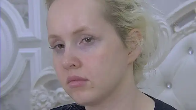 EllieFrosty  online show from 07-19-26, 11:30