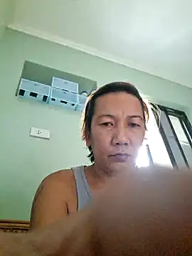 hotedhale online show from 02-15-26, 06:32