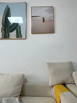 Snapshot of manmanyu520 chatting on 09-12-25, 02:11 manmanyu520 online show from 09-12-25, 02:11