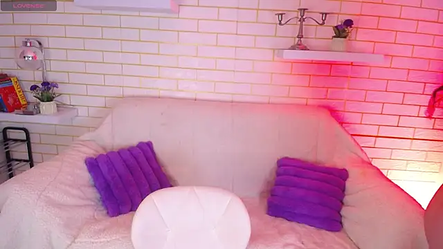 Chloe1126  online show from 07-31-26, 04:01