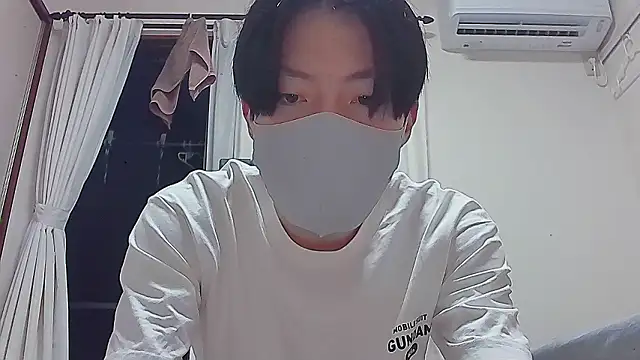 saitama0038 online show from 09-10-25, 03:56