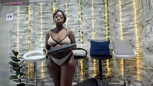 eroticgirls xx online show from 10-16-25, 11:00