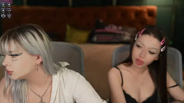 Snapshot of Yuki_sun chatting on 11-07-25, 07:14 Yuki sun online show from 11-07-25, 07:14