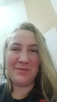 Kiss Eva online show from 12-09-24, 09:16