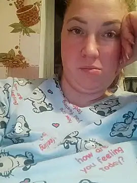 Kiss Eva online show from 02-06-25, 04:47